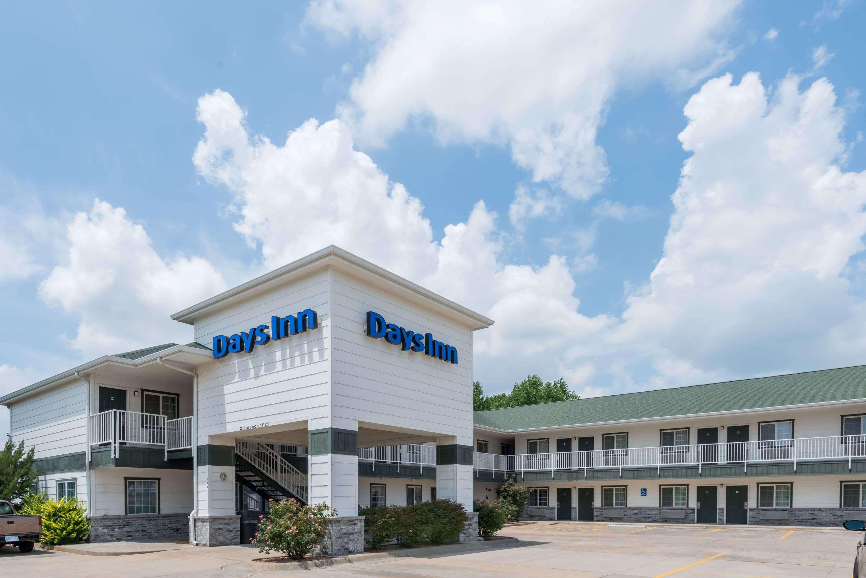 Days Inn By Wyndham Andover Buitenkant foto